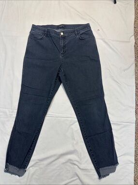 Lafayette 148 New York Black Skinny Jeans with Frayed Hem